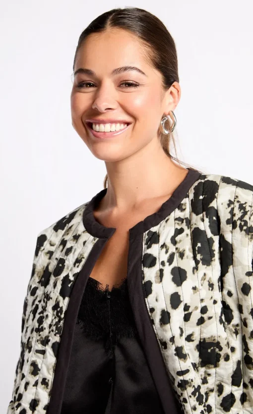 Little Mistress Coats & Jackets | Office Fashion<Animal Print Riversable Quilted Jacket