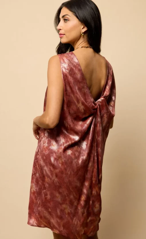Little Mistress Dresses | Race Day Edit<Blur Print Satin Mini Dress