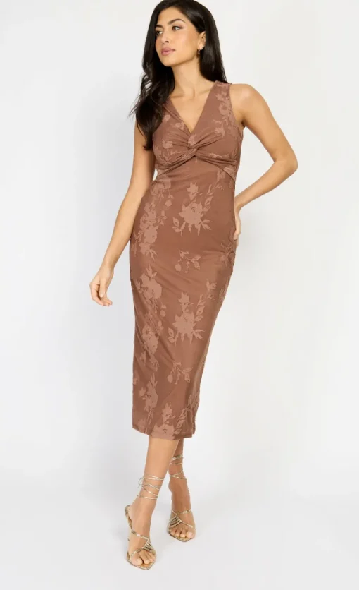 Little Mistress Chloe Lewis Collection | Dresses<Chocolate Floral Burnout Midaxi Dress by Chloe Lewis