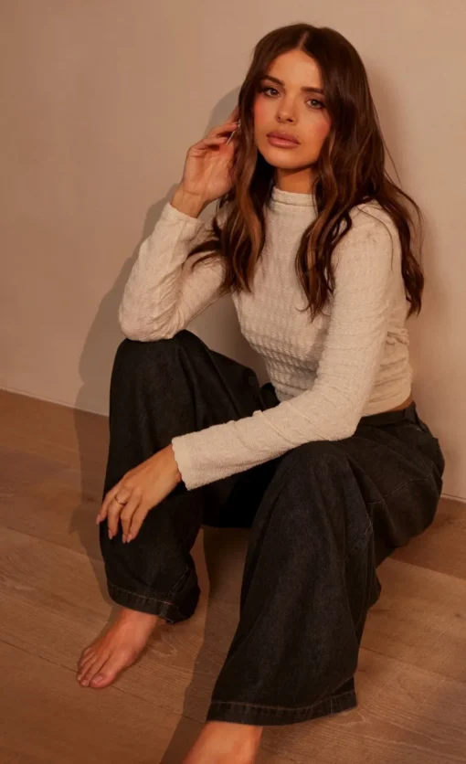 Little Mistress Tops<Waffle Texture High Neck Top